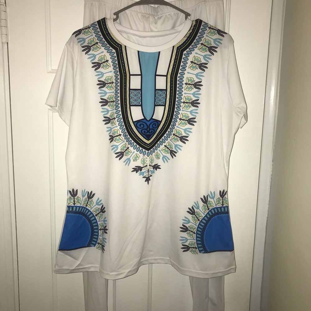 Women’s two piece short sleeve pant set